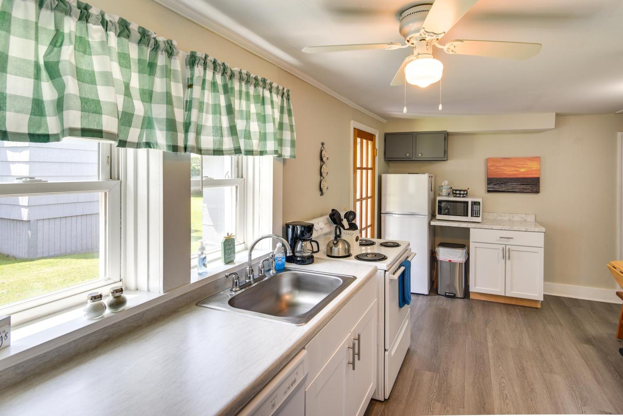 Newport House Less Than 3 Mi To Beaches And Bowens Wharf! Εξωτερικό φωτογραφία